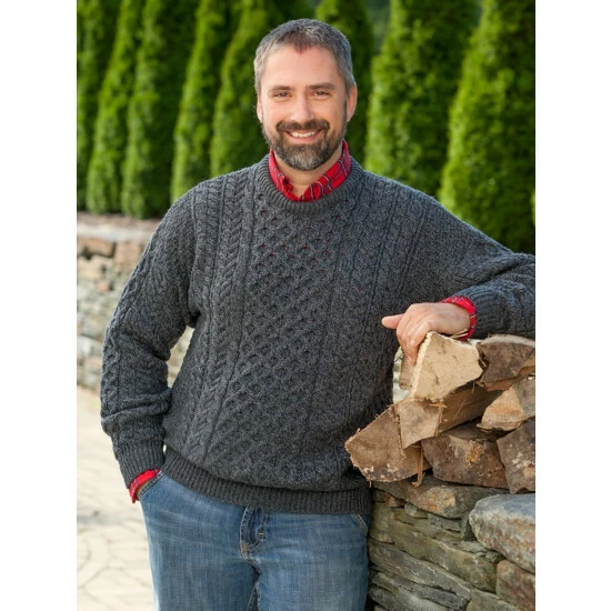 Hot Sale β Vermont Country Store Men's Irish Wool Crewneck Sweater Green 𧨠9 Hot Sale β Vermont Country Store Men's Irish Wool Crewneck Sweater Green 𧨠- Image 9